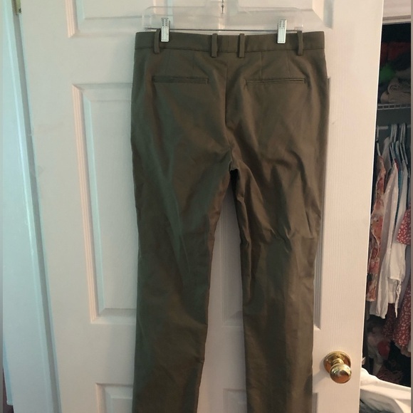 GAP  Tailored Crop Earth-tone Khaki size 8 Tall Trousers - Picture 10 of 16